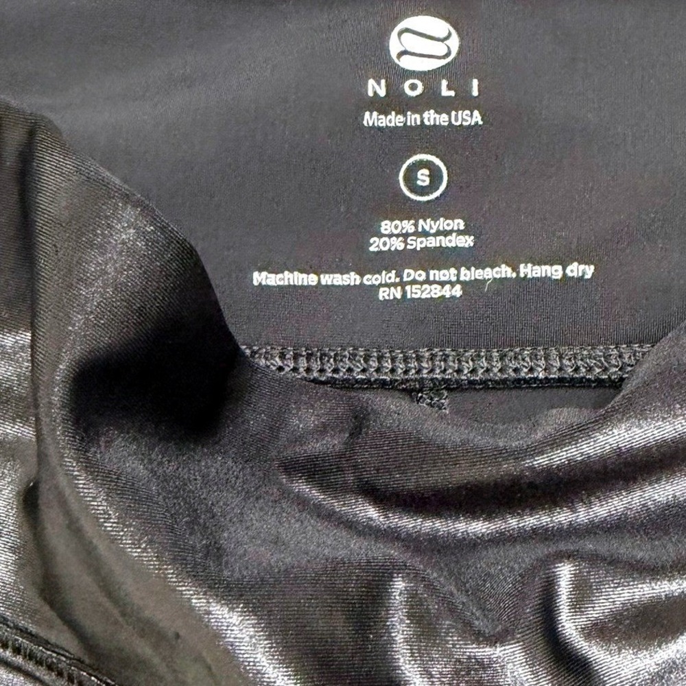 Noli Yoga Liquid Leggings Women Size S Black Excellent High Shine Wet Look Shiny - Picture 3 of 4